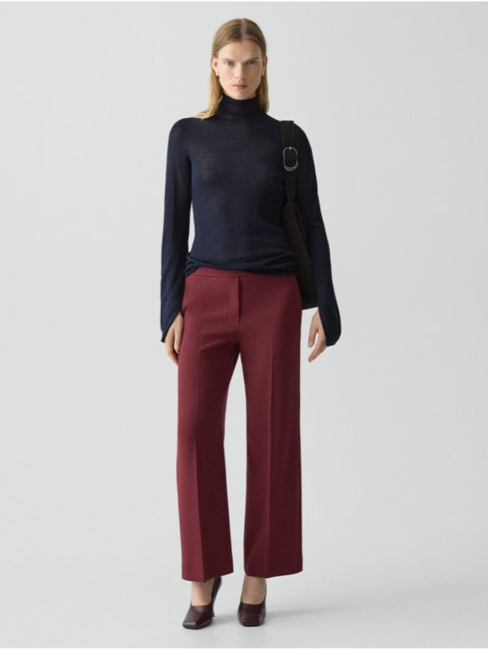 Theory Pull On Demitria Admiral Crepe Pant Maroon Trousers Size 2